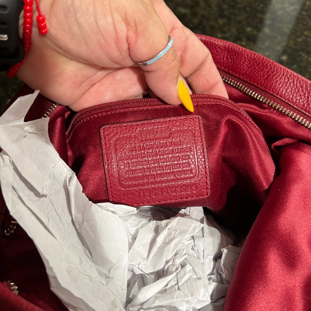 Coach shoulder bag - Picture 5 of 12